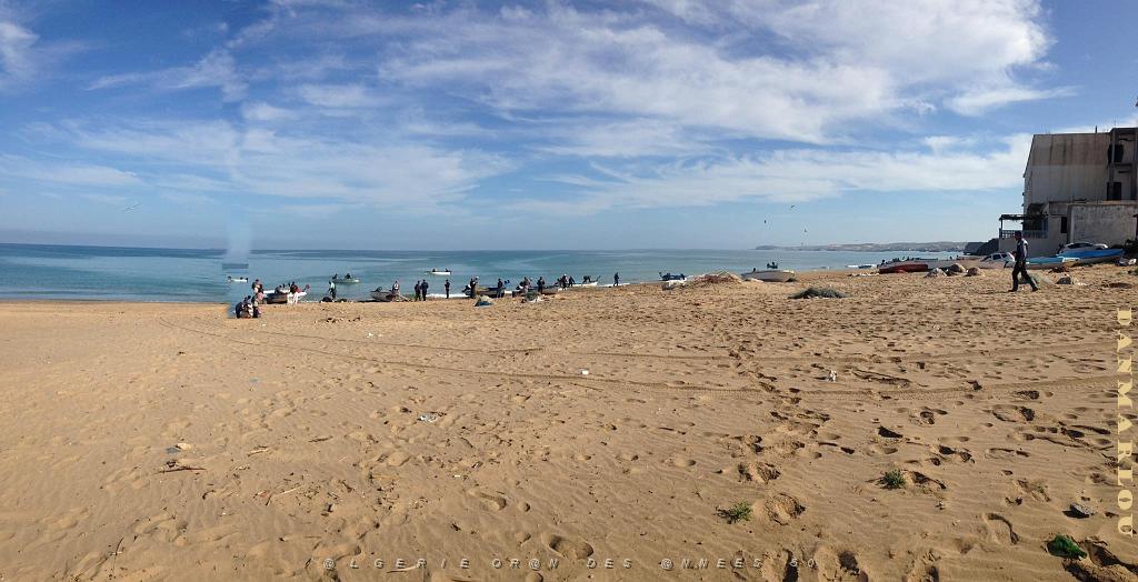 LES ANDALOUSES  (9) PLAGE ET LA PECHE.jpg